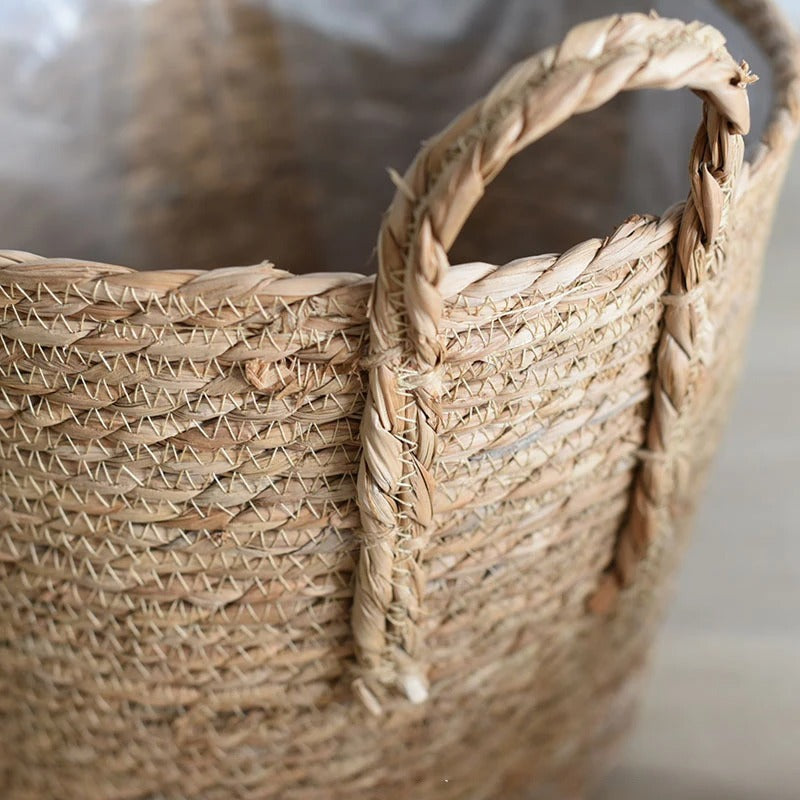 Artisan Woven Straw Basket – Nordic Planter & Elegant Storage Accent